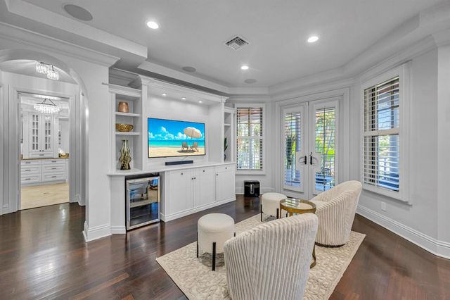 1958 Harbourview Drive, Fort Lauderdale, FL 33316