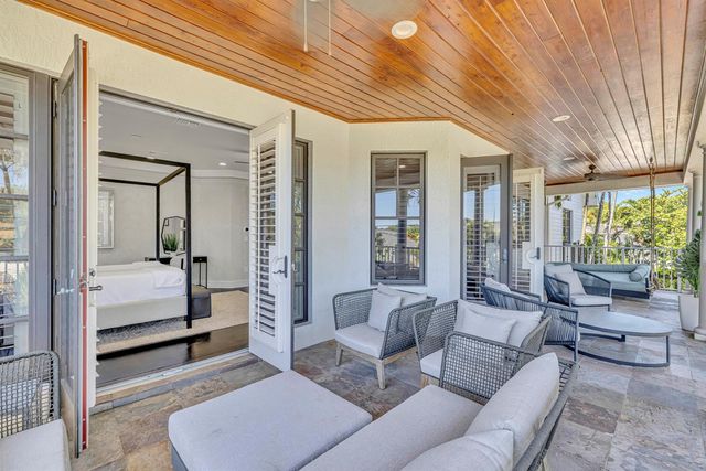 1958 Harbourview Drive, Fort Lauderdale, FL 33316
