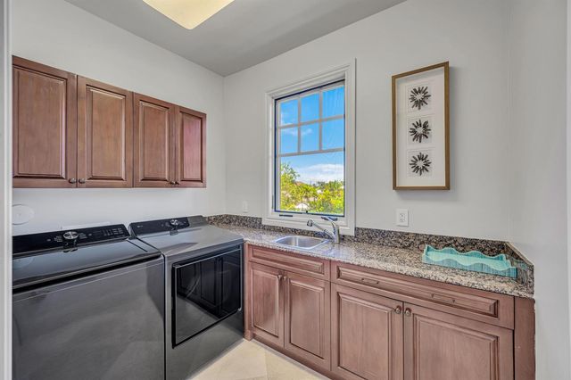 1958 Harbourview Drive, Fort Lauderdale, FL 33316