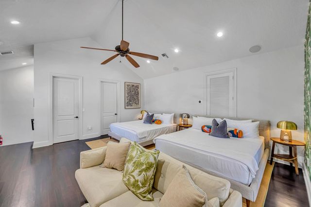 1958 Harbourview Drive, Fort Lauderdale, FL 33316