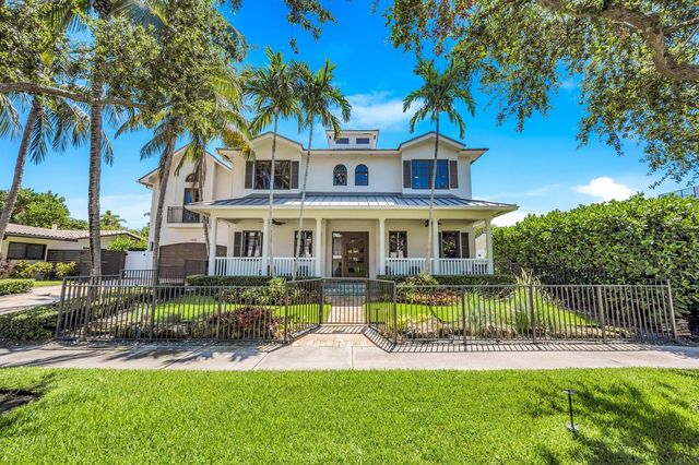 1958 Harbourview Drive, Fort Lauderdale, FL 33316