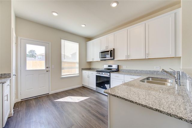 11715 Braemar Village Drive, Tomball, TX 77375
