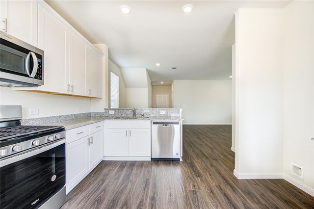 11715 Braemar Village Drive, Tomball, TX 77375