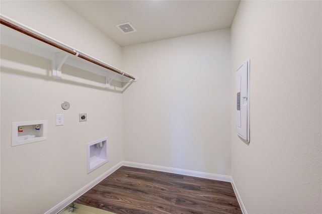 11715 Braemar Village Drive, Tomball, TX 77375