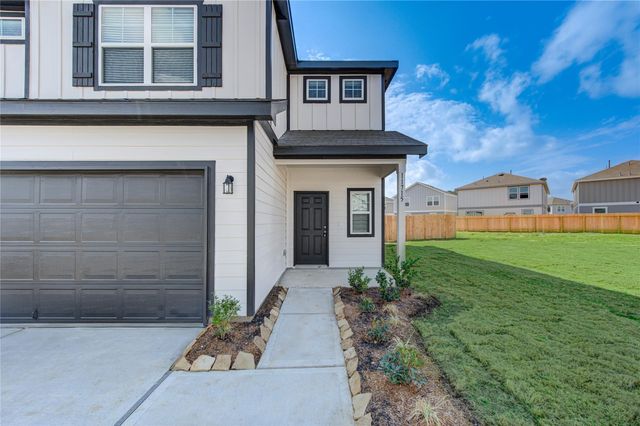 11715 Braemar Village Drive, Tomball, TX 77375