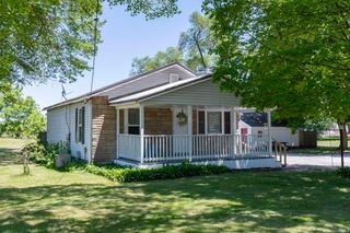 2902 Edwardsburg Avenue, Elkhart, IN 46514