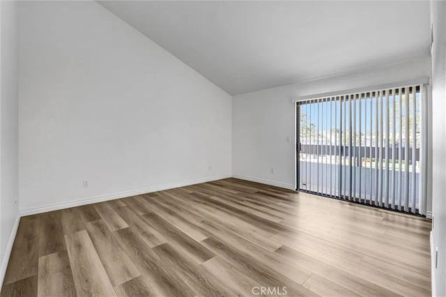 19620 Sherman Way 1, Reseda, CA 91335
