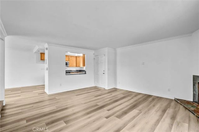19620 Sherman Way 1, Reseda, CA 91335