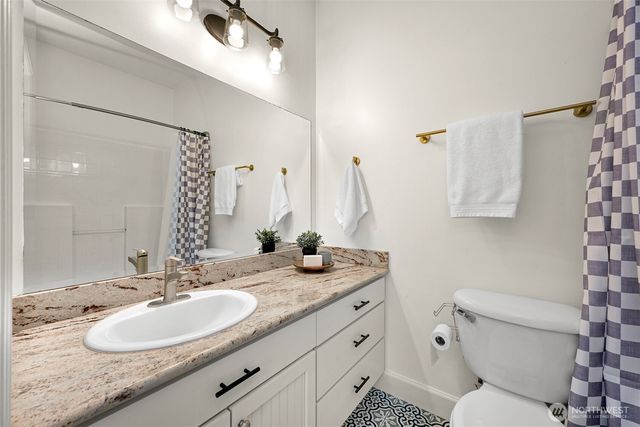 658 Parkside Place, Blaine, WA 98230