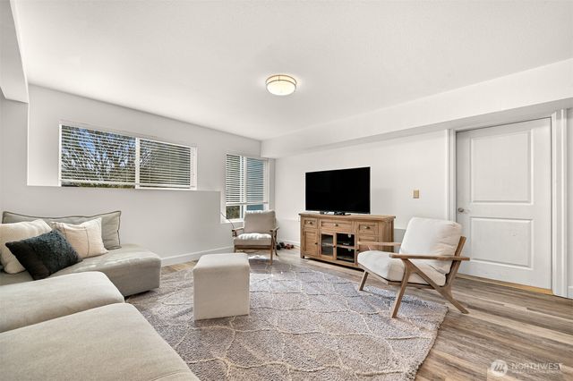 658 Parkside Place, Blaine, WA 98230