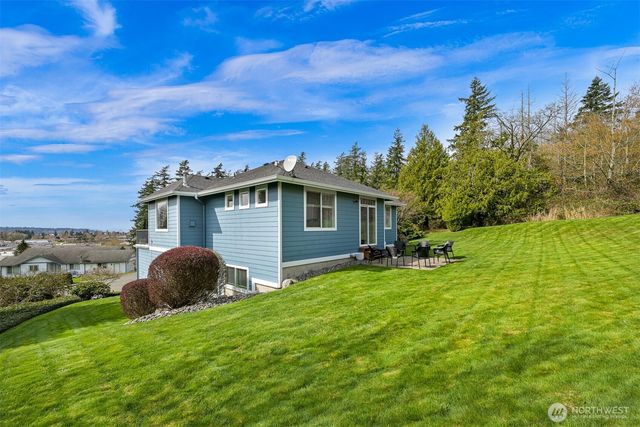 658 Parkside Place, Blaine, WA 98230