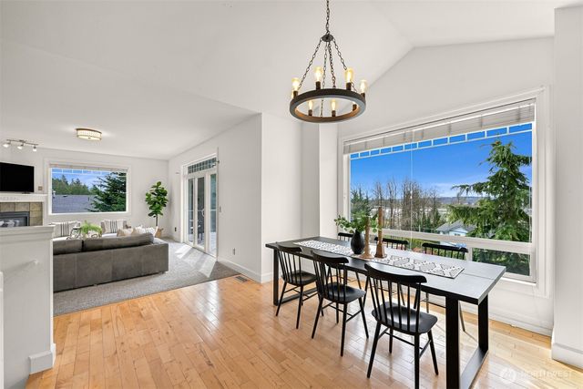 658 Parkside Place, Blaine, WA 98230