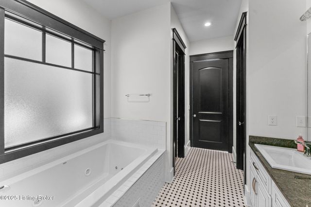 4370 Veterans Memorial Hwy, Brownsville, KY 42210