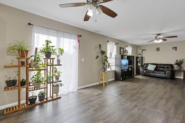 1409 Hoovler Way, Pataskala, OH 43062