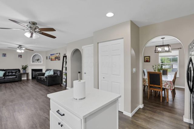 1409 Hoovler Way, Pataskala, OH 43062