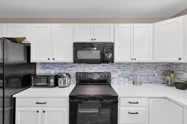 1409 Hoovler Way, Pataskala, OH 43062