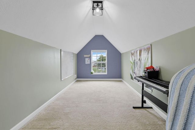 1409 Hoovler Way, Pataskala, OH 43062