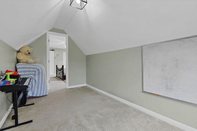 1409 Hoovler Way, Pataskala, OH 43062