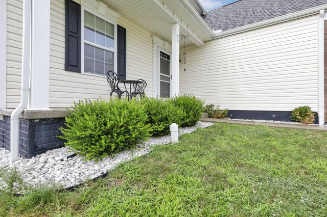 1409 Hoovler Way, Pataskala, OH 43062