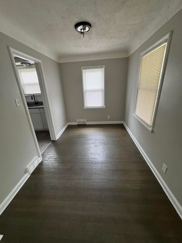 8272 Roselawn Street, Detroit City, MI 48204