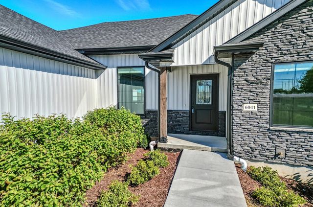 6041 TAMARACK DR, Columbia, MO 65203