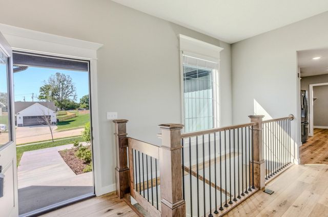 6041 TAMARACK DR, Columbia, MO 65203