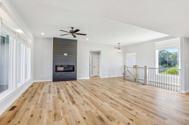 6041 TAMARACK DR, Columbia, MO 65203