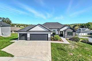 6041 TAMARACK DR, Columbia, MO 65203