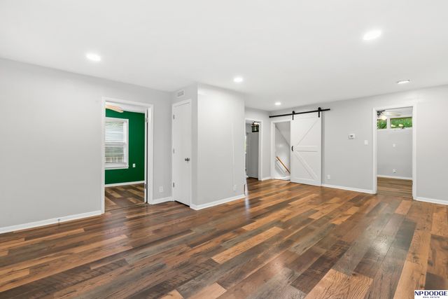 129 N Stark Street, Bennington, NE 68007