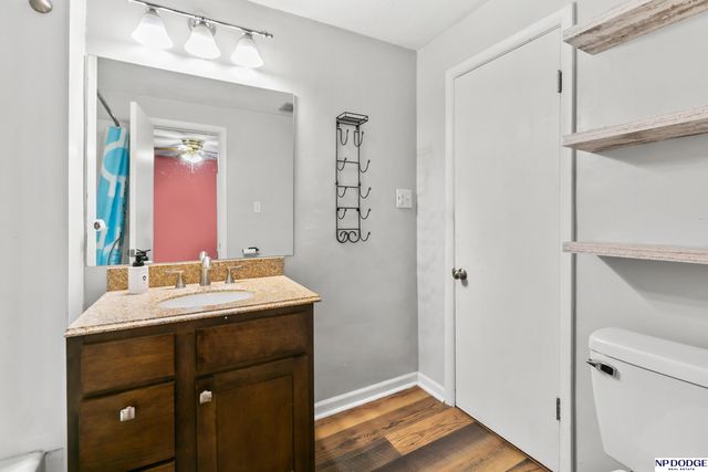 129 N Stark Street, Bennington, NE 68007