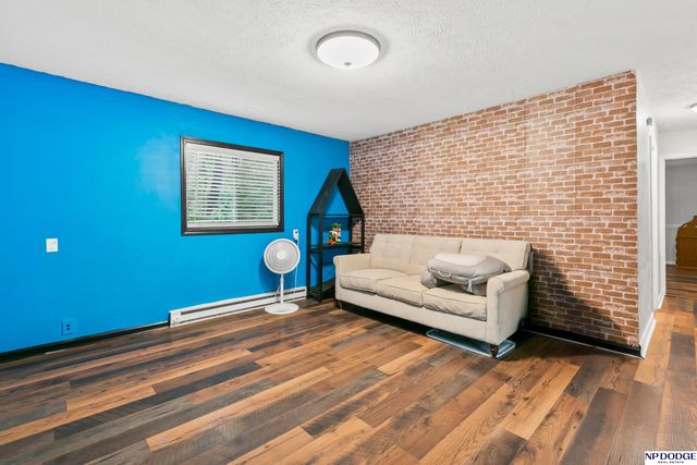 129 N Stark Street, Bennington, NE 68007