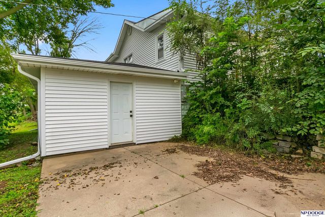 129 N Stark Street, Bennington, NE 68007