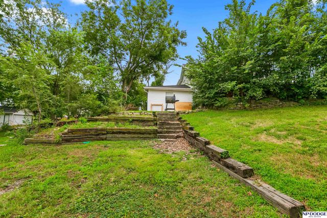 129 N Stark Street, Bennington, NE 68007