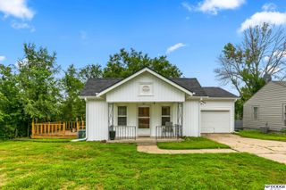 129 N Stark Street, Bennington, NE 68007