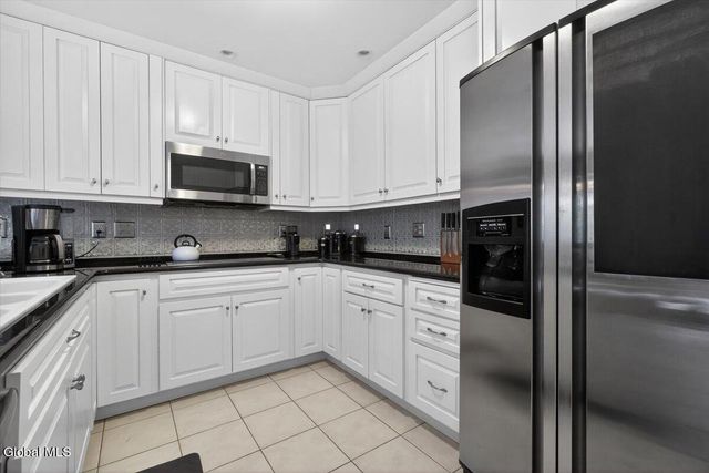 61 Robinwood Drive, Clifton Park, NY 12065