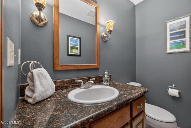 61 Robinwood Drive, Clifton Park, NY 12065