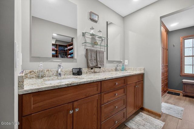 61 Robinwood Drive, Clifton Park, NY 12065