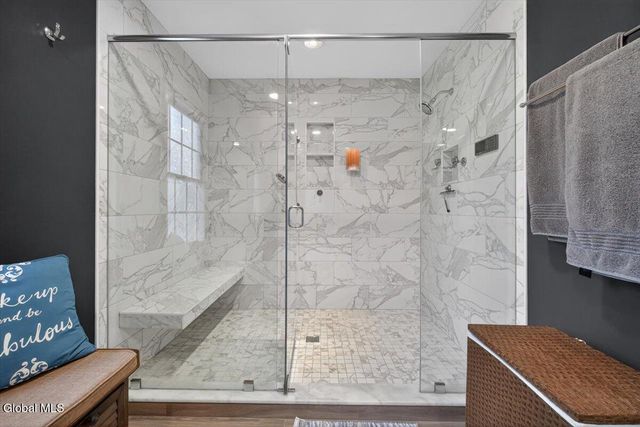 61 Robinwood Drive, Clifton Park, NY 12065