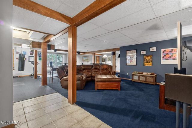 61 Robinwood Drive, Clifton Park, NY 12065