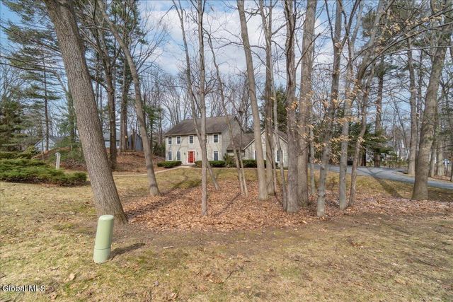 61 Robinwood Drive, Clifton Park, NY 12065