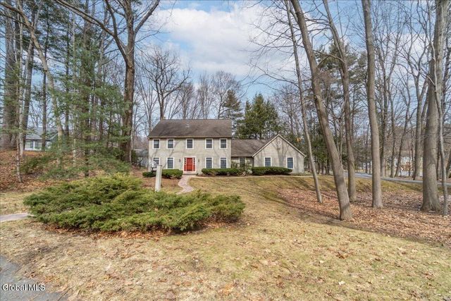 61 Robinwood Drive, Clifton Park, NY 12065