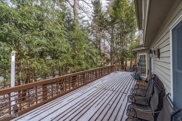 61 Robinwood Drive, Clifton Park, NY 12065