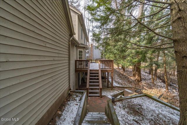 61 Robinwood Drive, Clifton Park, NY 12065