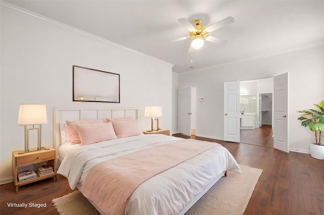 9423 Walnut Brook Court, Houston, TX 77040