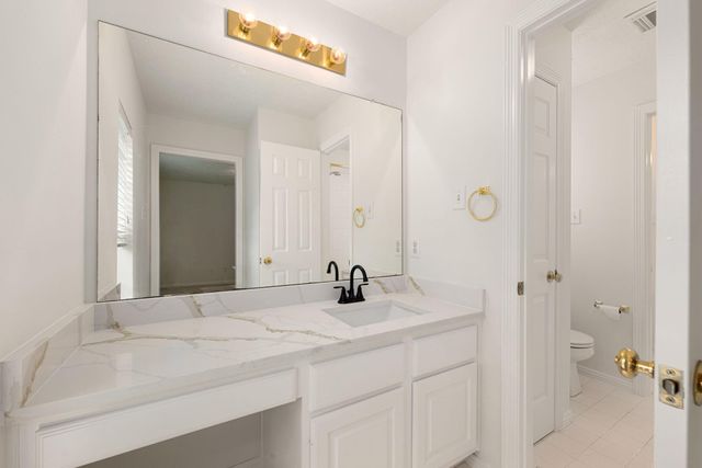 9423 Walnut Brook Court, Houston, TX 77040