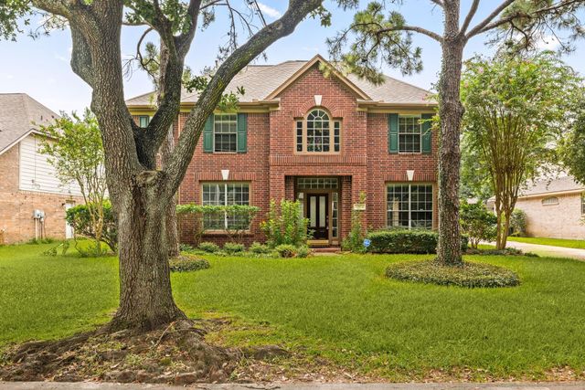 9423 Walnut Brook Court, Houston, TX 77040