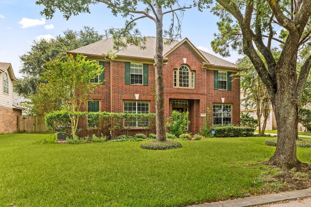 9423 Walnut Brook Court, Houston, TX 77040
