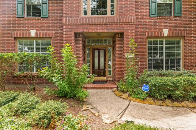 9423 Walnut Brook Court, Houston, TX 77040