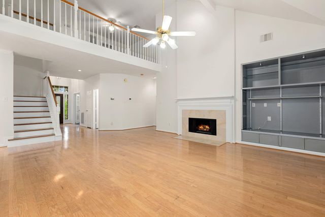 9423 Walnut Brook Court, Houston, TX 77040
