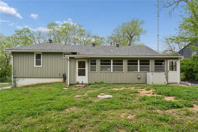 5807 Bennington Avenue, Kansas City, MO 64129